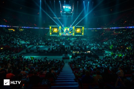 Peanut战队连续四年挺进英雄联盟全球八强